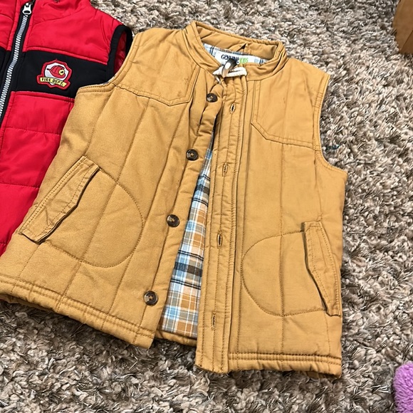 Four little boys Vests!! - Picture 6 of 9